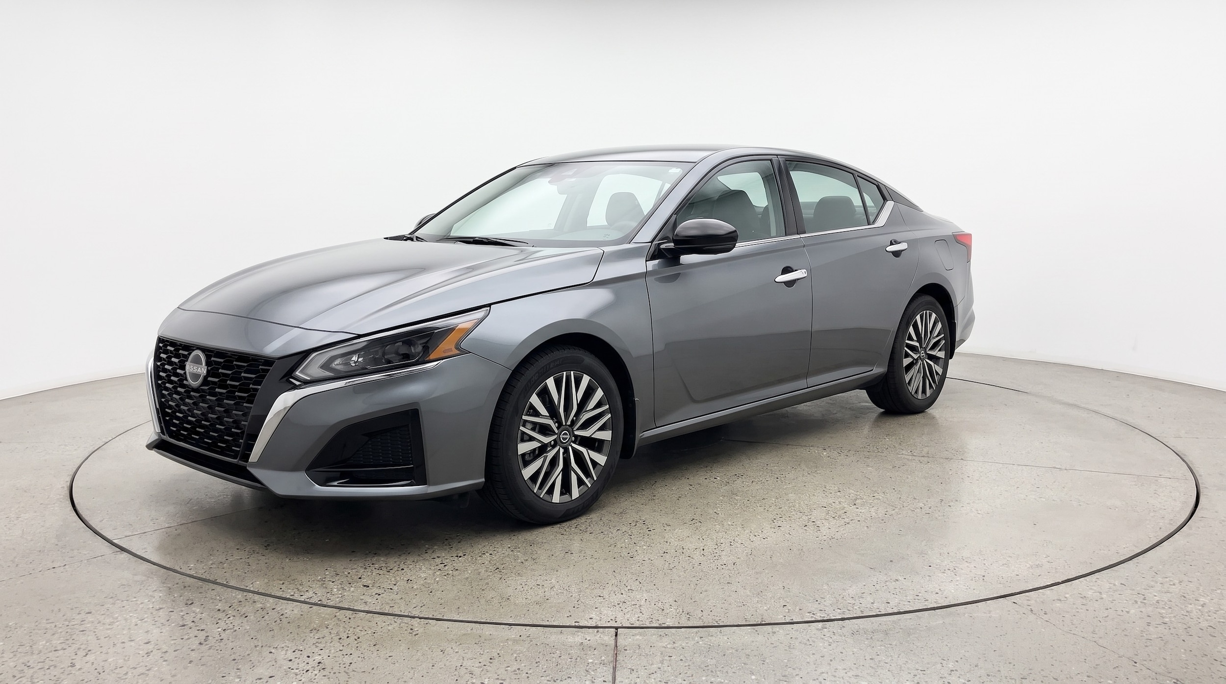 Thumbnail: 2025 Nissan Altima - 3
