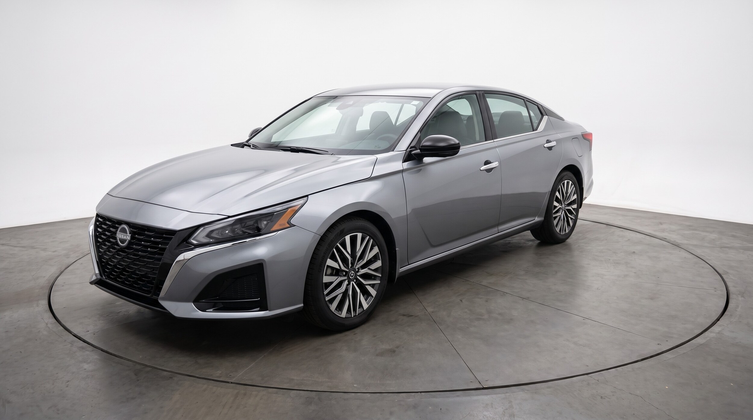 Thumbnail: 2025 Nissan Altima - 3