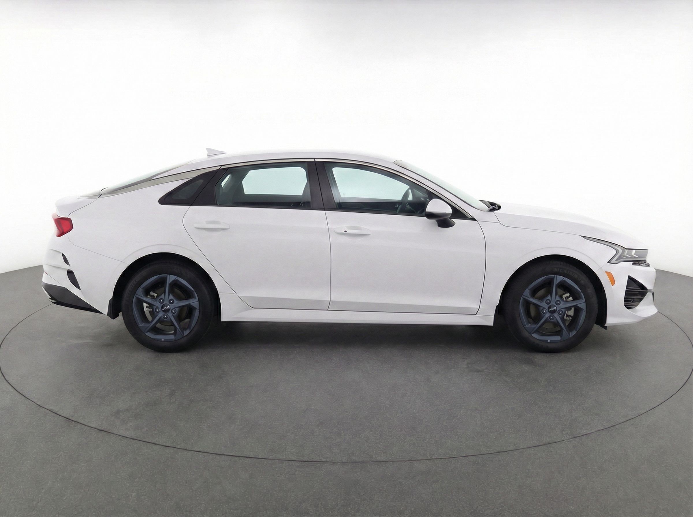 Thumbnail: 2025 Kia K4 - 8