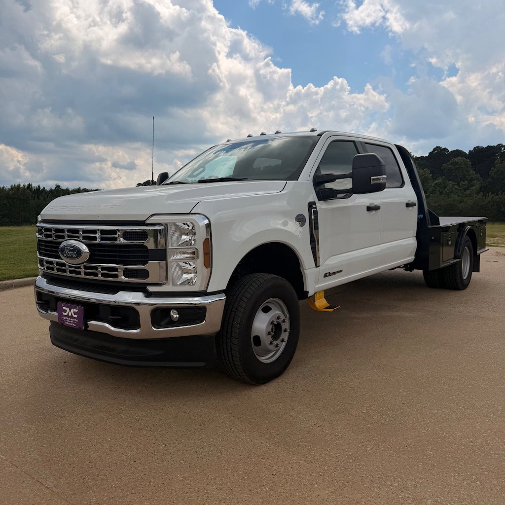Used 2024 Ford Super Duty F-350 DRW TRUCK