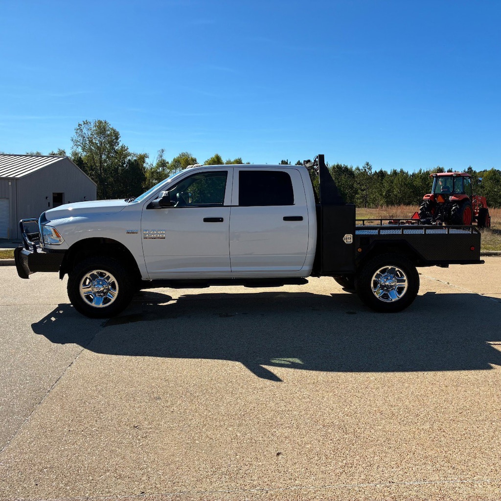 Used 2018 Ram 3500 Tradesman Tradesman 4x4 Crew Cab 64 Box