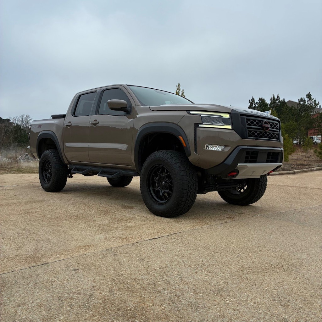 Used 2022 Nissan Frontier PRO-4X Crew Cab 4x4 PRO-4X Auto