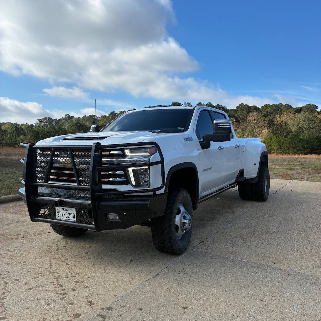 Used 2022 Chevrolet Silverado 3500HD High Country 4WD Crew Cab 172 High Country