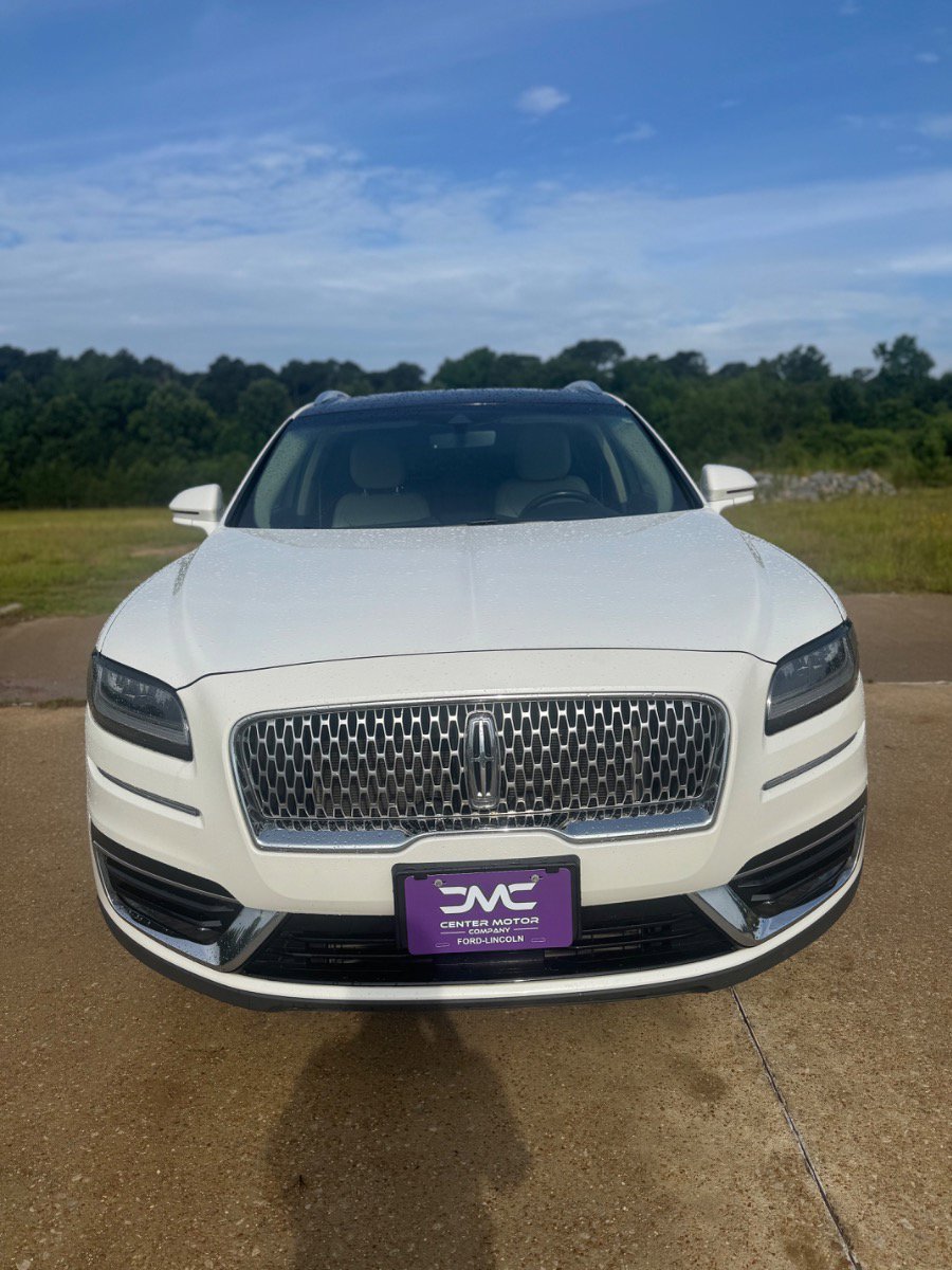 Used 2020 Lincoln Nautilus Reserve with VIN 2LMPJ6K92LBL25617 for sale in Center, TX