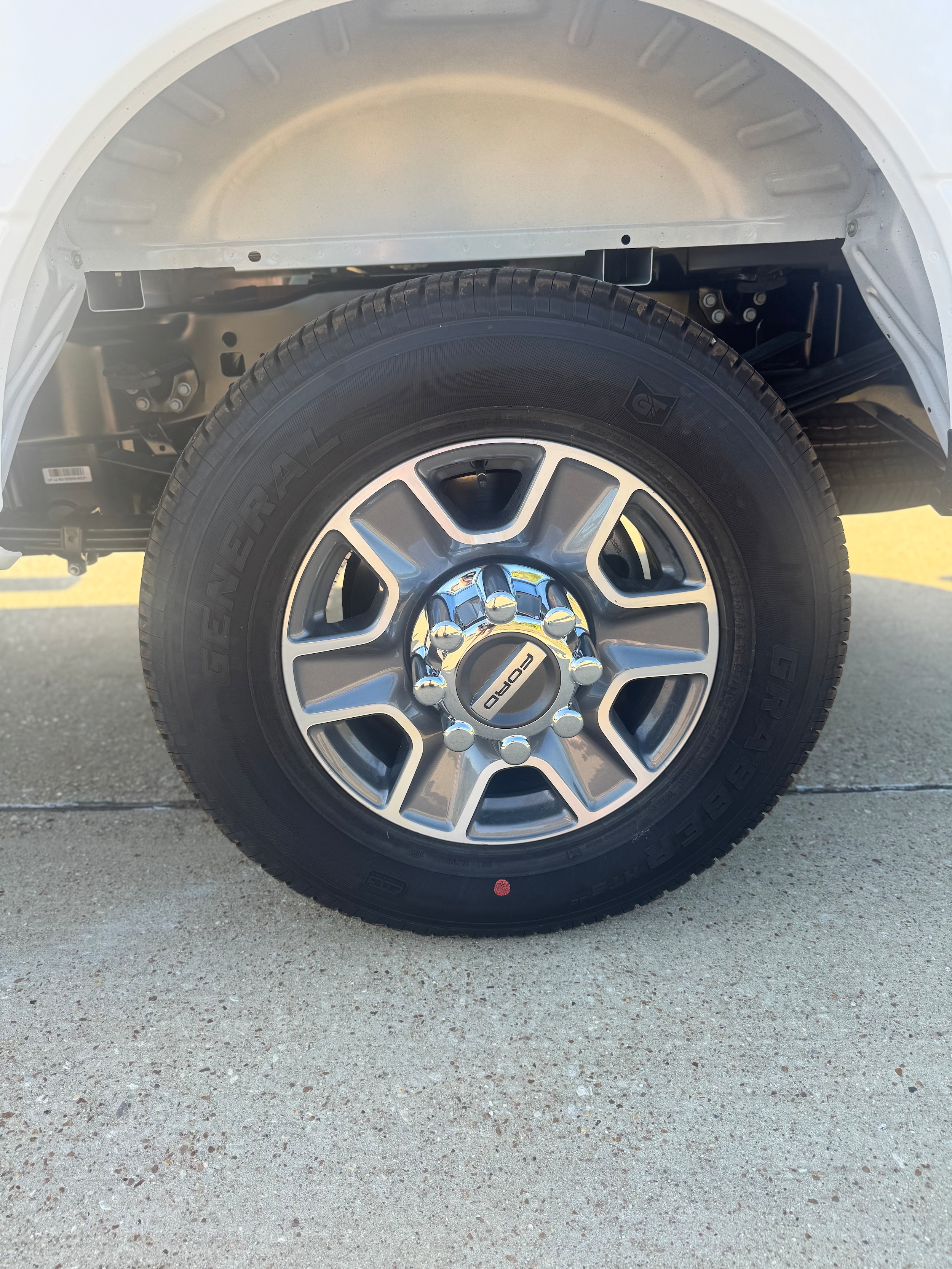 2026 Ford F-350 Super Duty Lariat - Photo 10