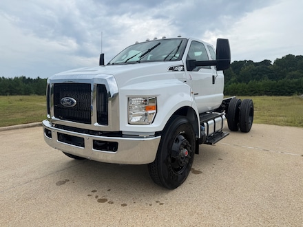 2024 Ford F-750 Diesel Base TRUCK