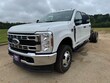 Ford F-350 Chassis