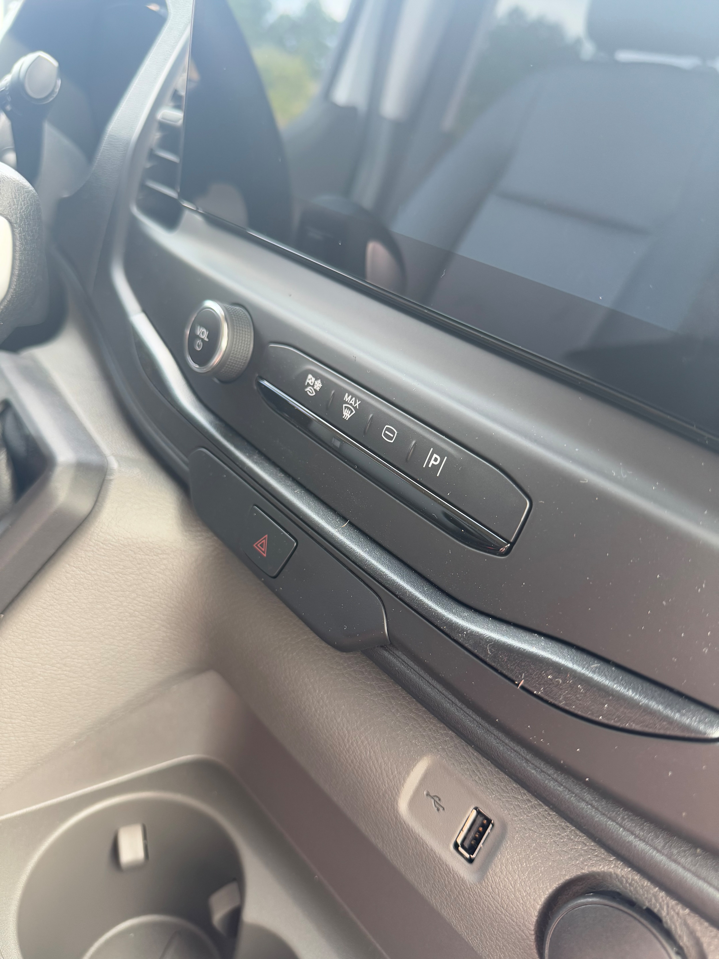 2024 Ford Transit Passenger Van XL - Photo 19