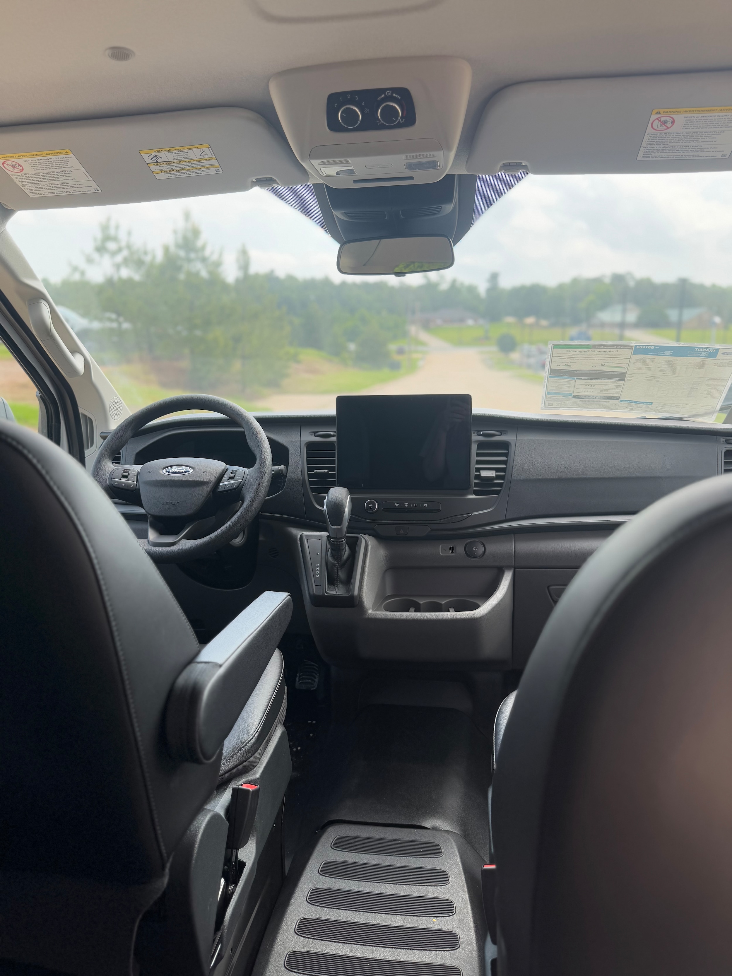 2024 Ford Transit Passenger Van XL - Photo 23