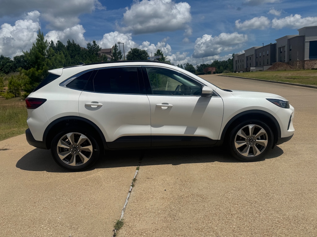 Used 2024 Ford Escape Platinum Platinum AWD