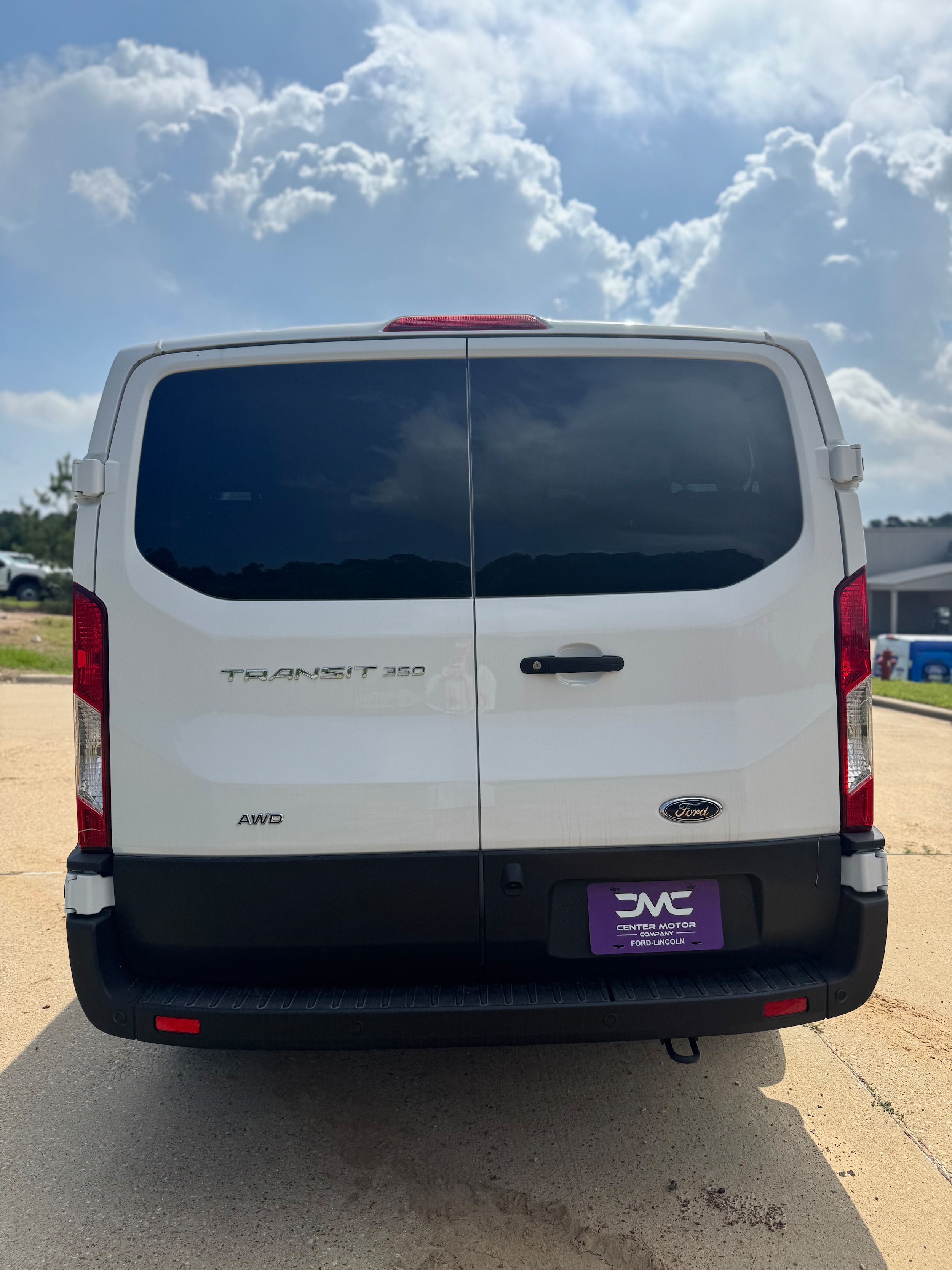 2024 Ford Transit Passenger Van XL - Photo 6