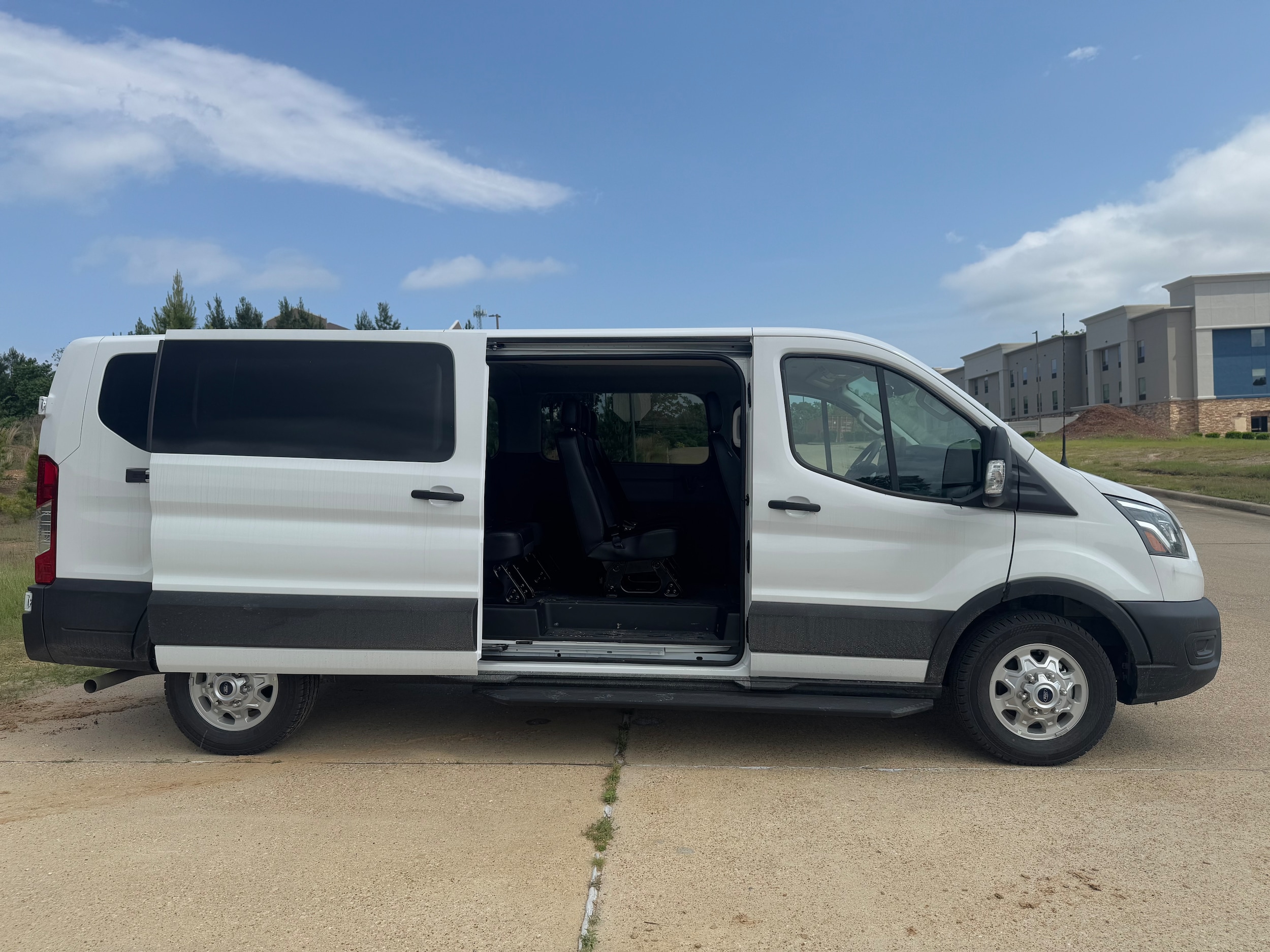 2024 Ford Transit Passenger Van XL - Photo 34