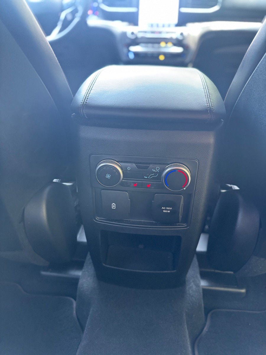 2020 Ford Explorer Platinum - Photo 28