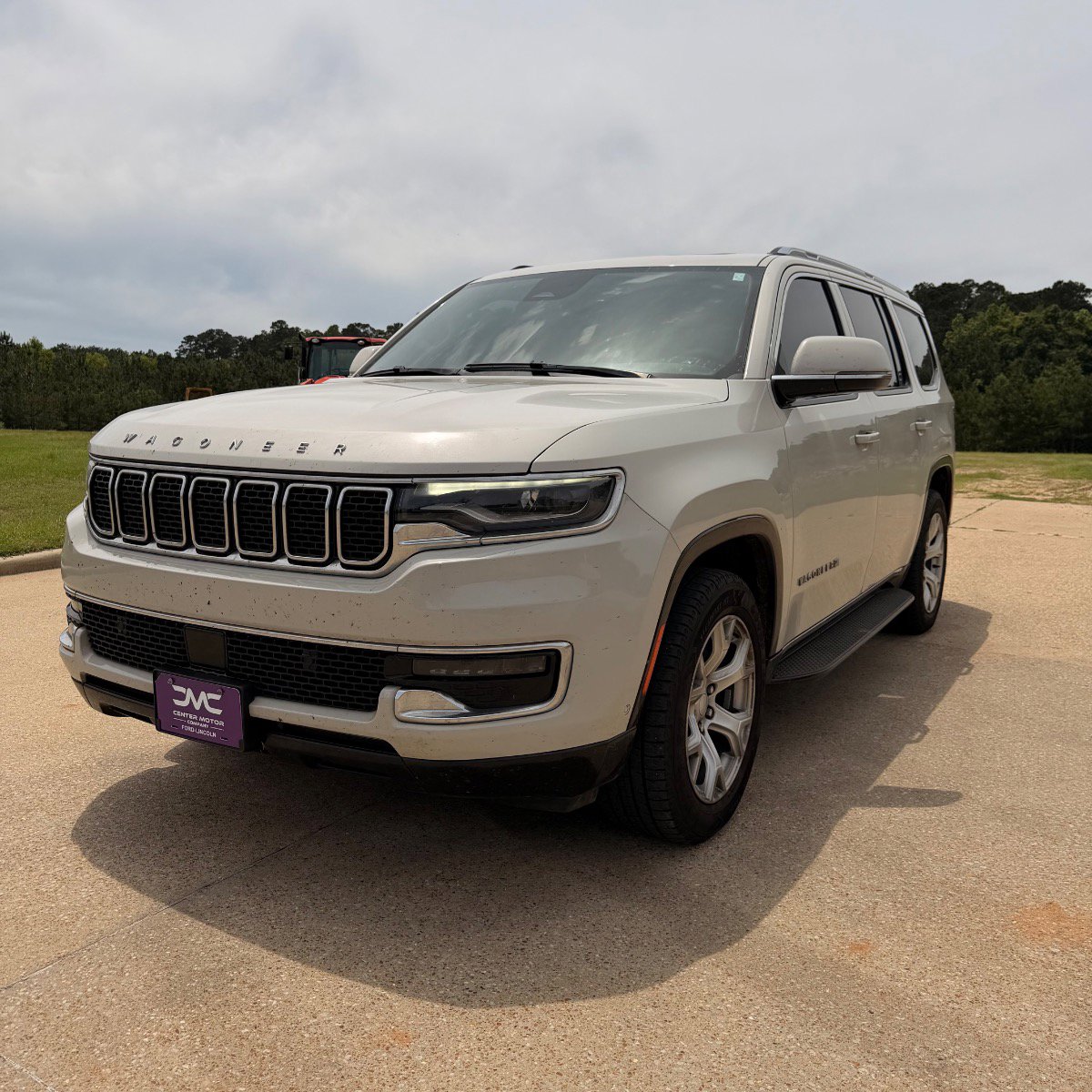 2022 Jeep Wagoneer Series I 4WD's photo