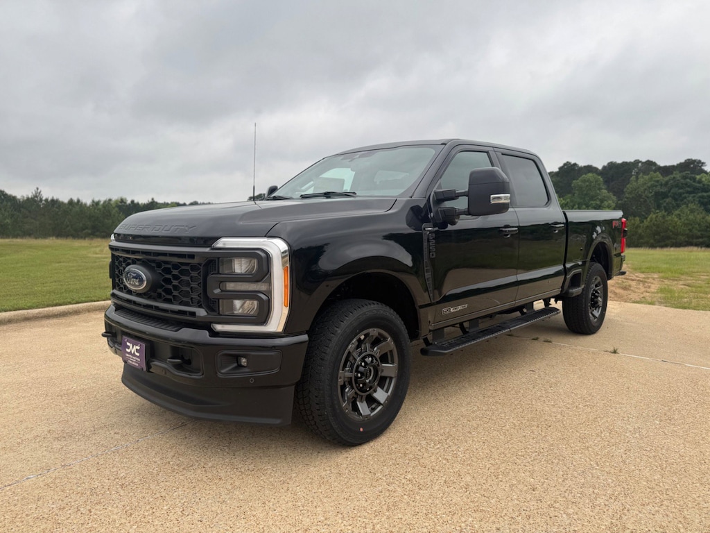 Used 2023 Ford Super Duty F-250 SRW TRUCK