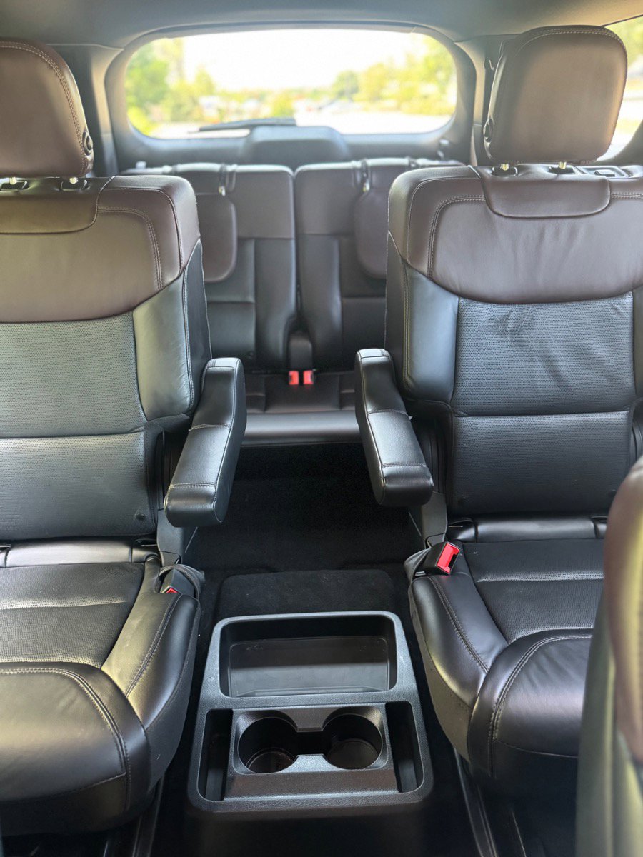 2020 Ford Explorer Platinum - Photo 25