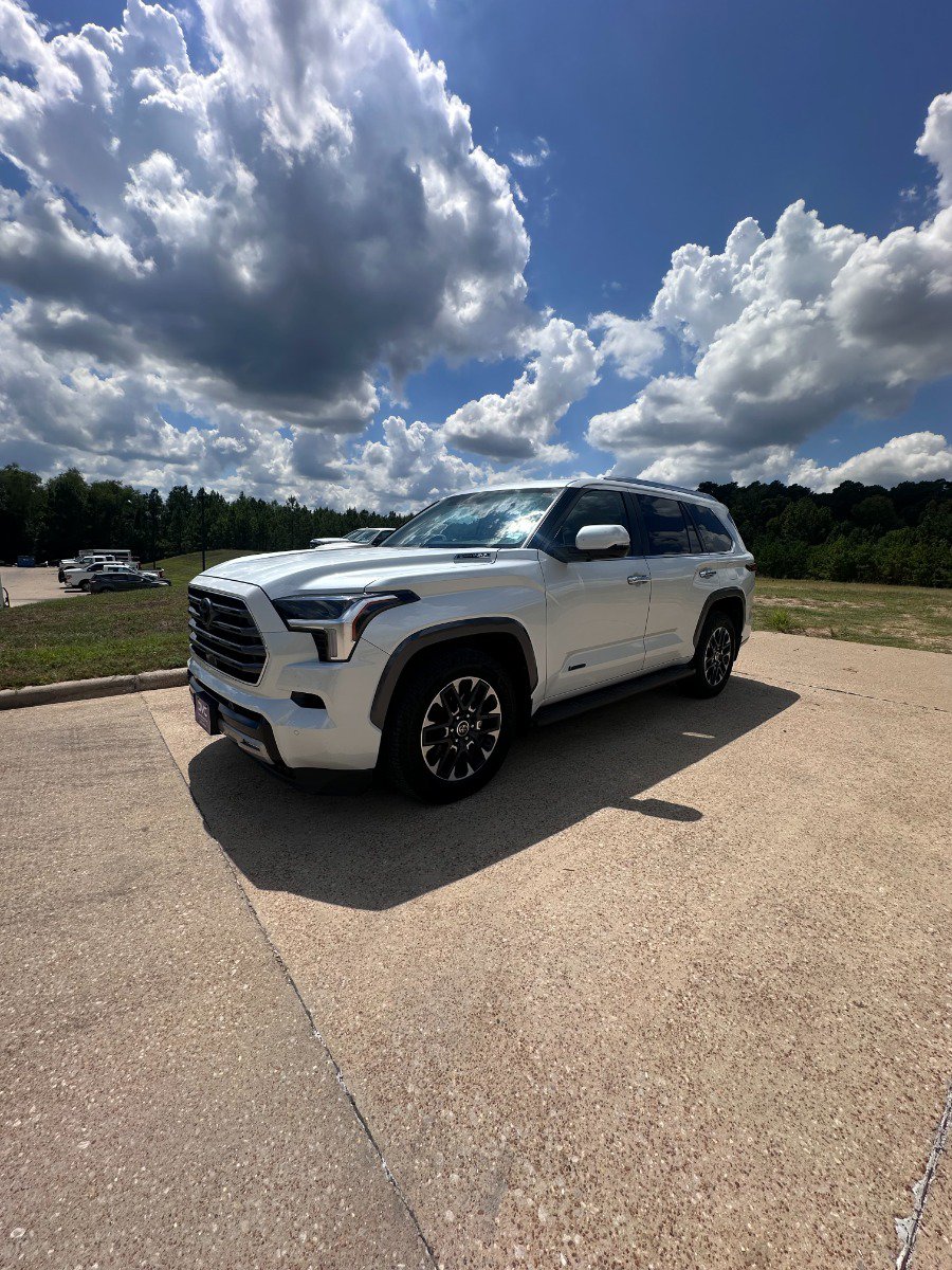  Toyota Sequoia