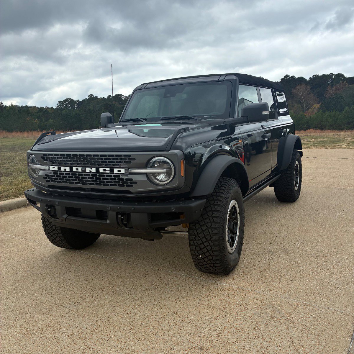 2023 Ford Bronco Badlands 4x4's photo