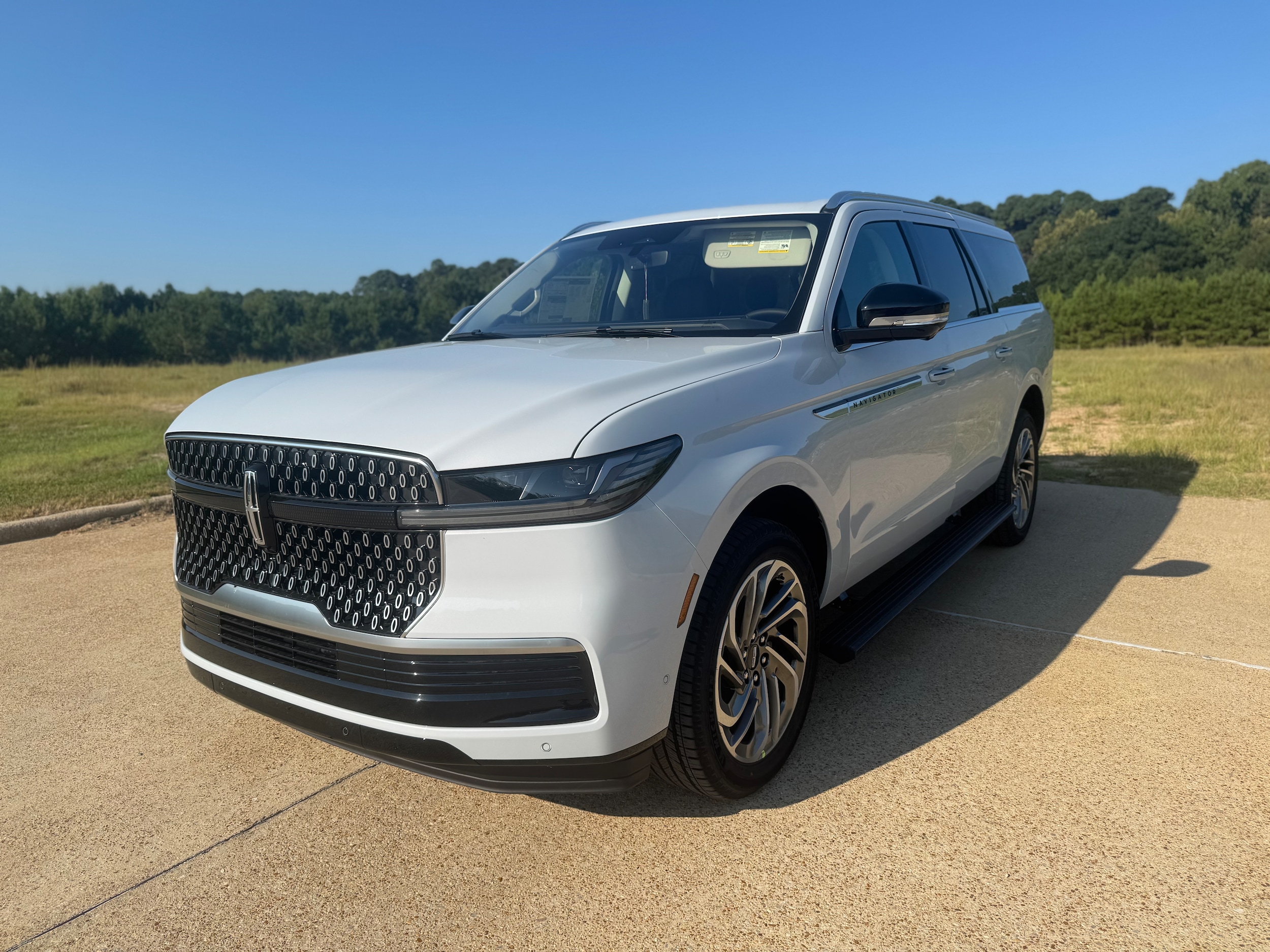 2025 Lincoln Navigator Reserve L's photo