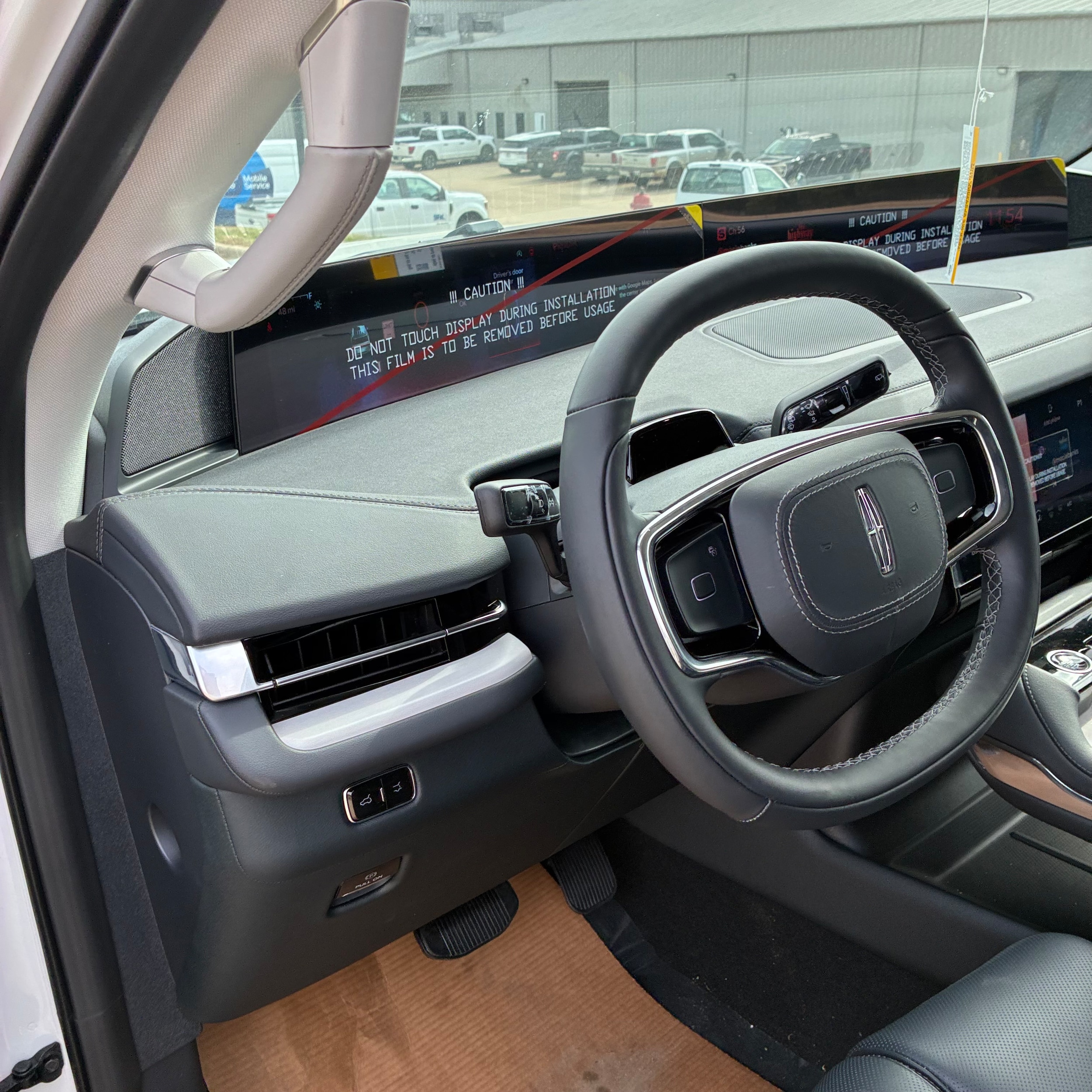 2025 Lincoln Navigator Reserve L - Photo 17