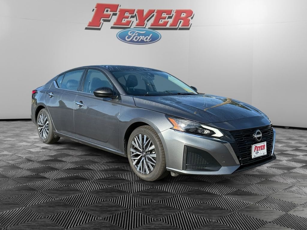 2024 Nissan Altima SV - Photo 7