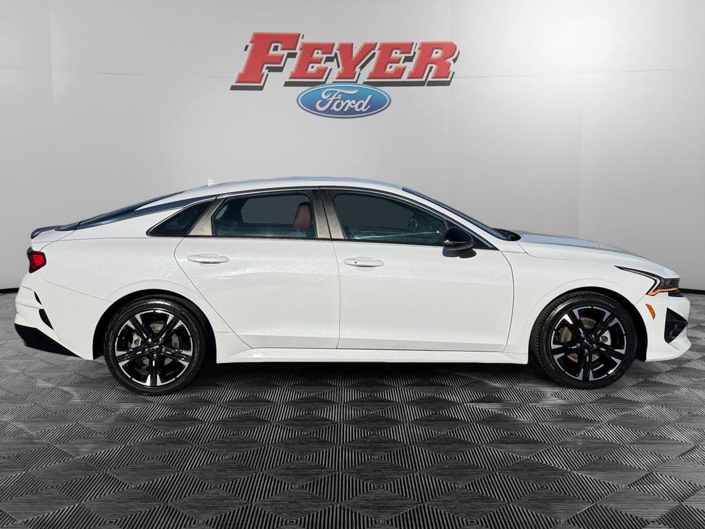 2024 Kia K5 GT-Line - Photo 6