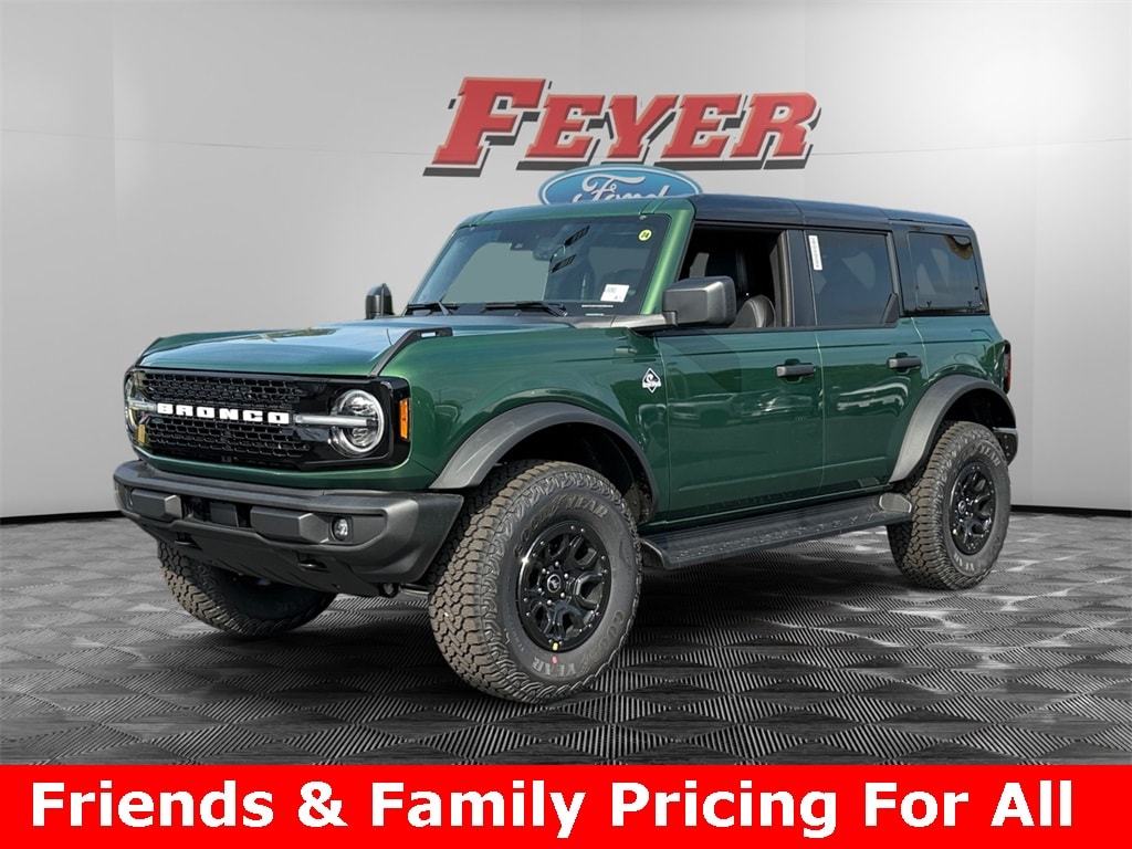 2025 Ford Bronco SUV 