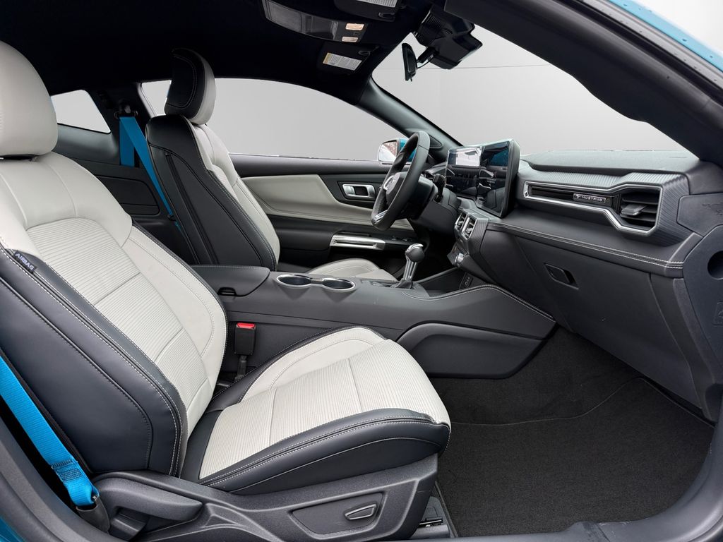 2026 Ford Mustang EcoBoost Premium Fastback - Photo 15