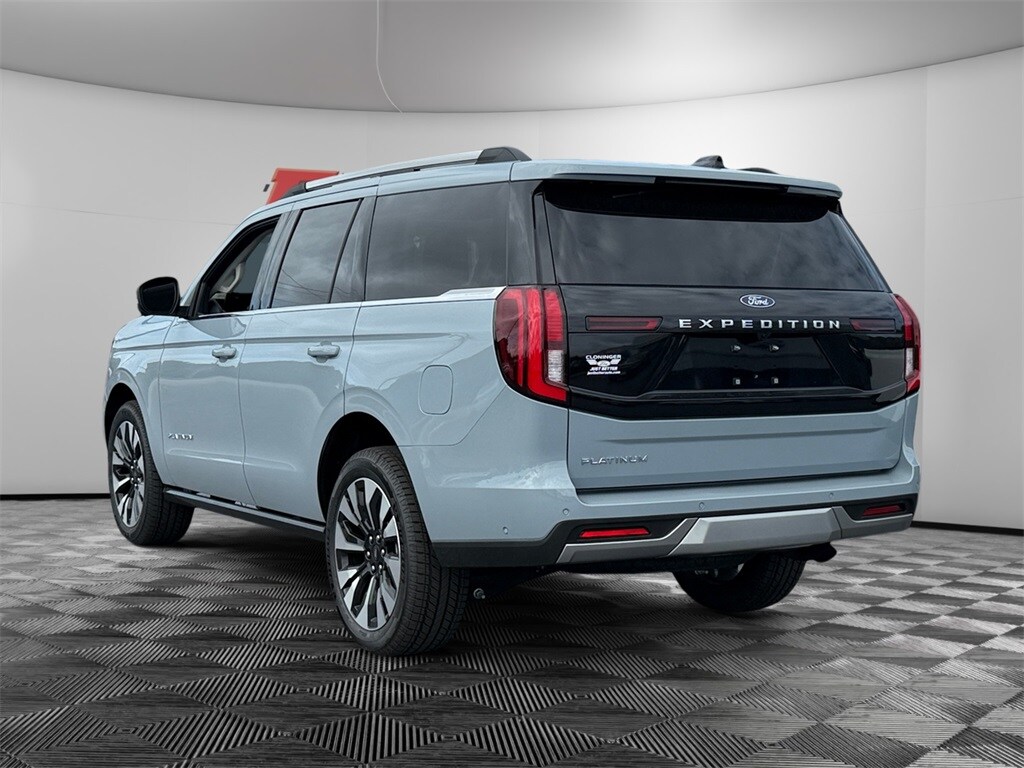2025 Ford Expedition Platinum photo 3