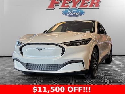 2025 Ford Mustang Mach-E Premium SUV