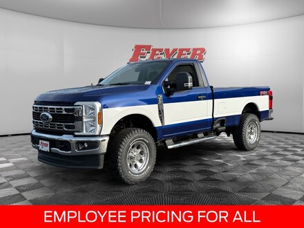 2026 Ford Super Duty F-350 XLT Truck