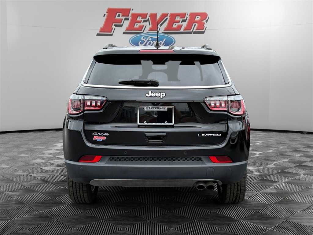 2022 Jeep Compass Limited photo 3