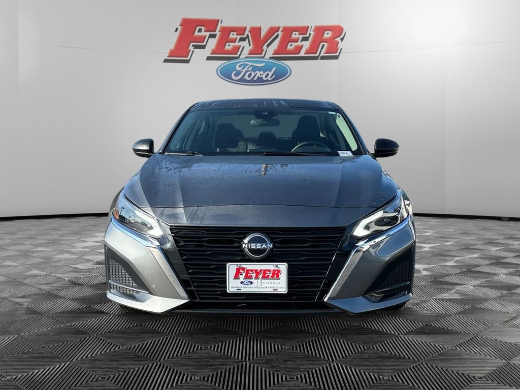 2024 Nissan Altima SV - Photo 8