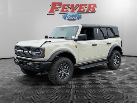 2025 Ford Bronco Badlands SUV