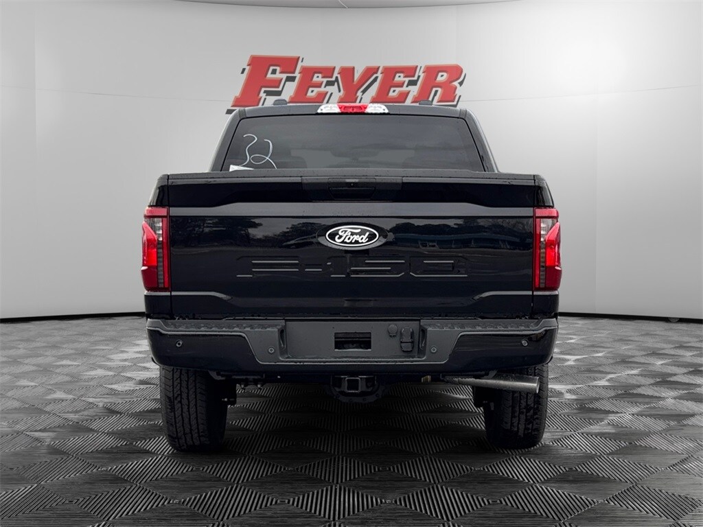 2025 Ford F-150 STX photo 4
