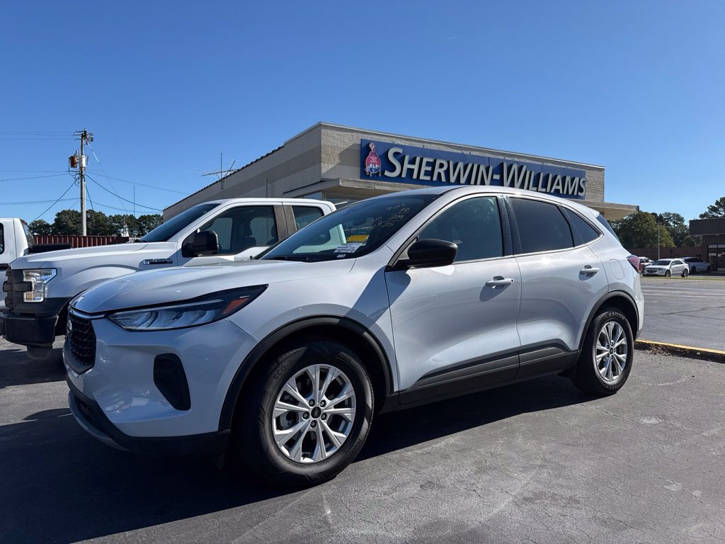 2025 Ford Escape
