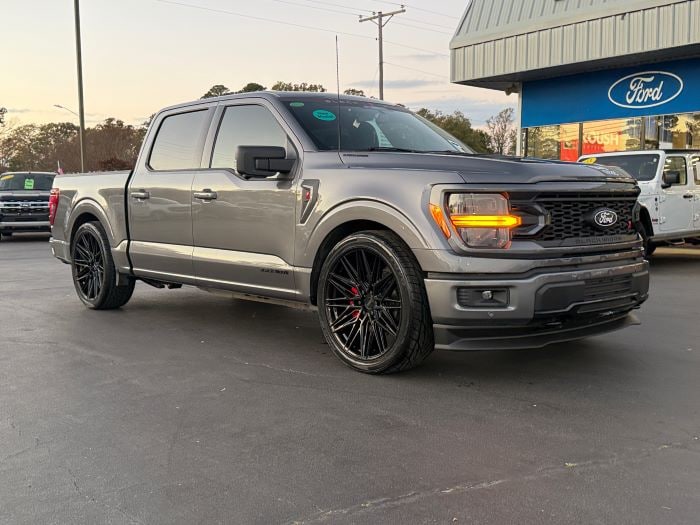 2024%20Ford%20F150%20Black%20Widow.jpg