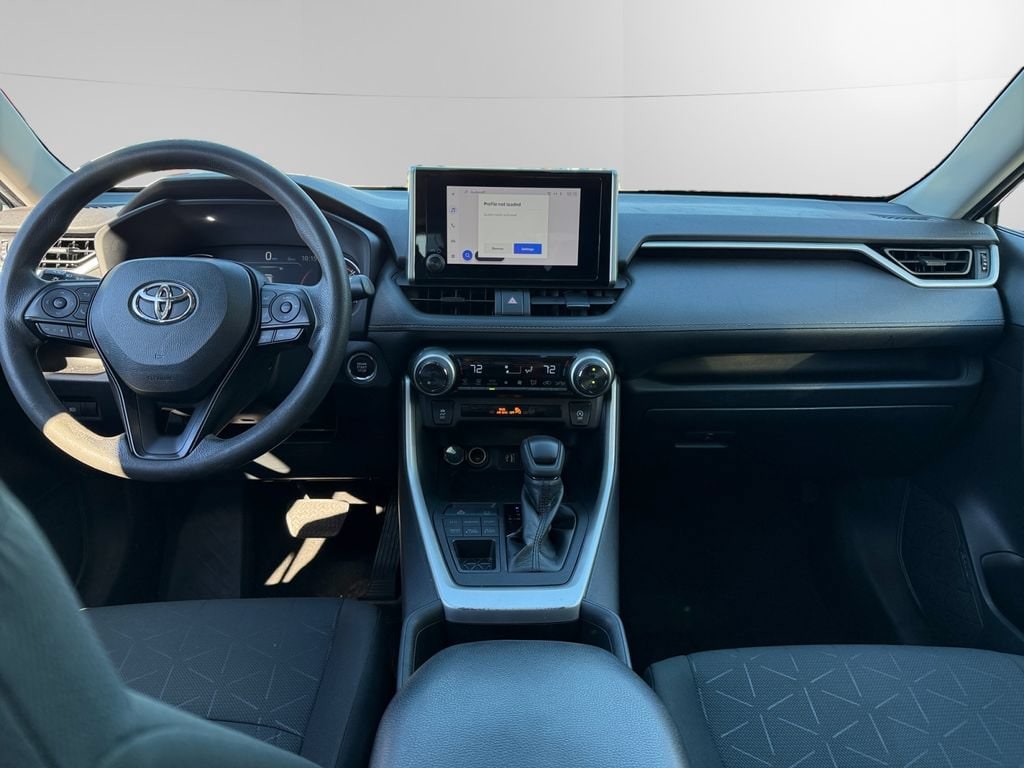 2023 Toyota RAV4 XLE - Photo 10