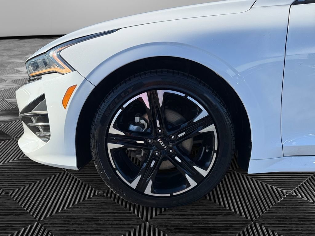 2024 Kia K5 GT-Line - Photo 14