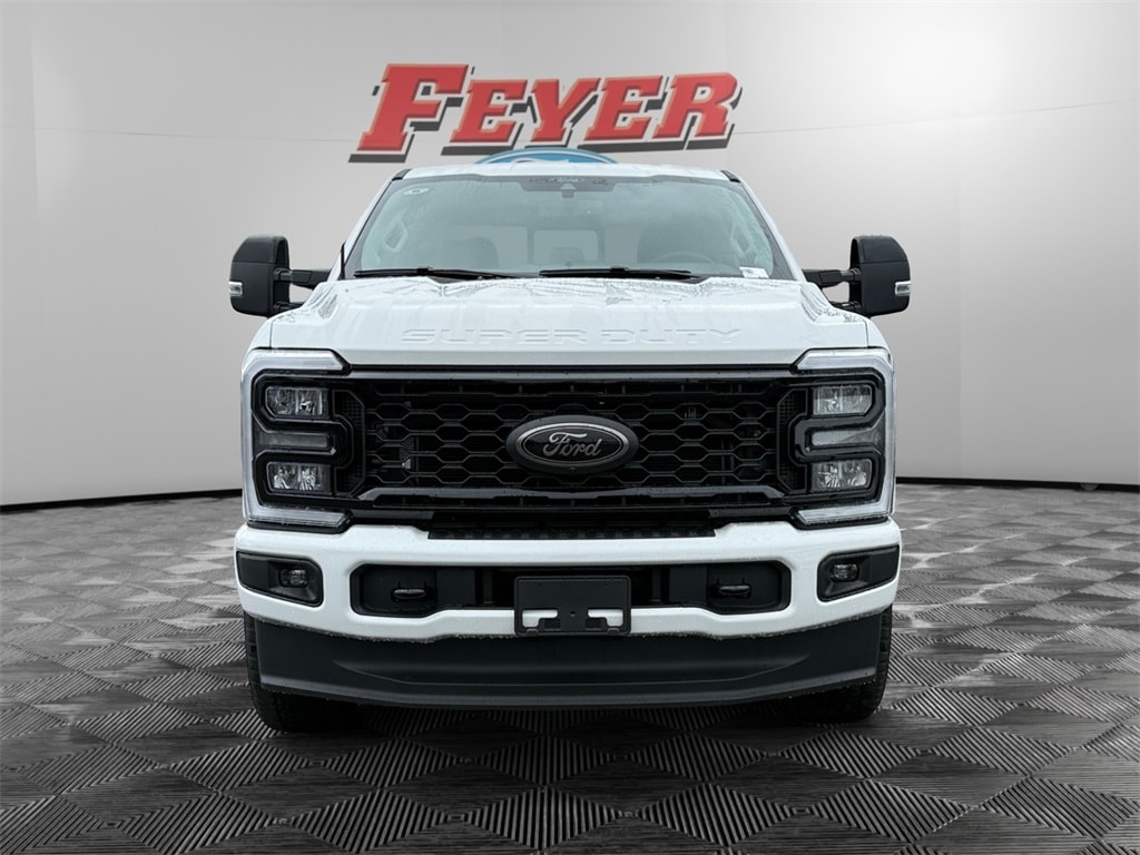 New 2026 Ford Super Duty F-350 Lariat Truck