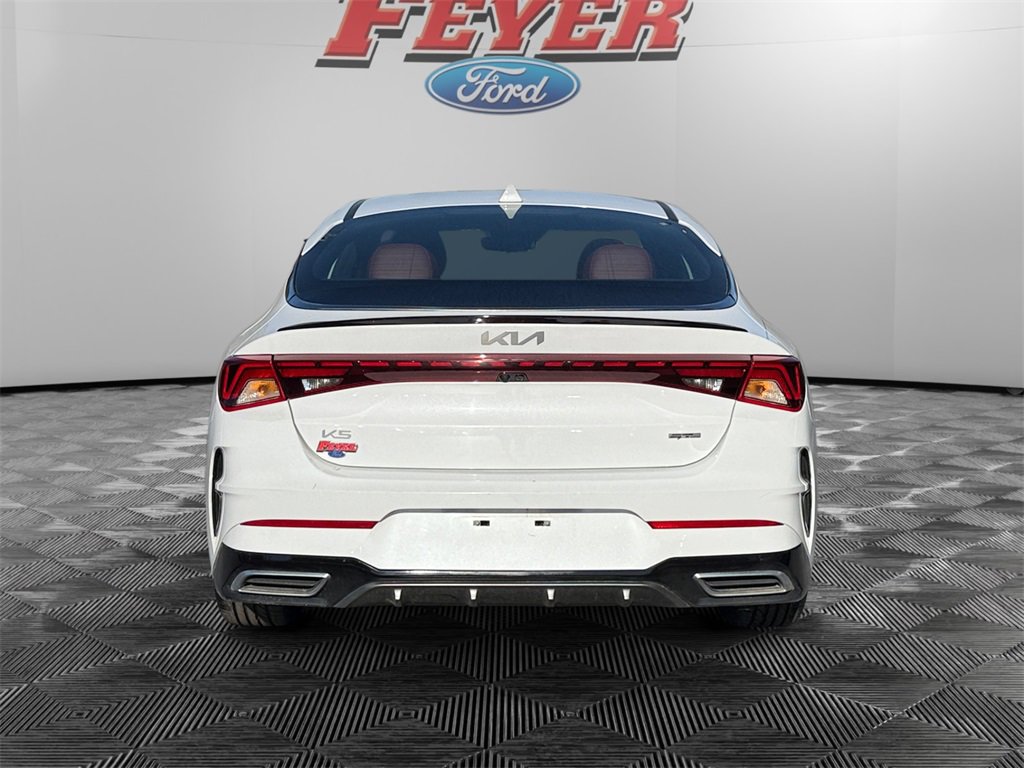 2024 Kia K5 GT-Line photo 4