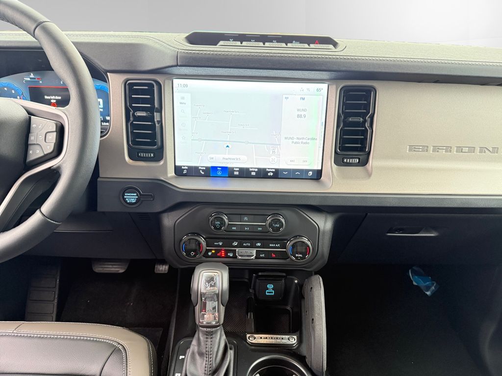 2025 Ford Bronco 4-Door Outer Banks - Photo 12