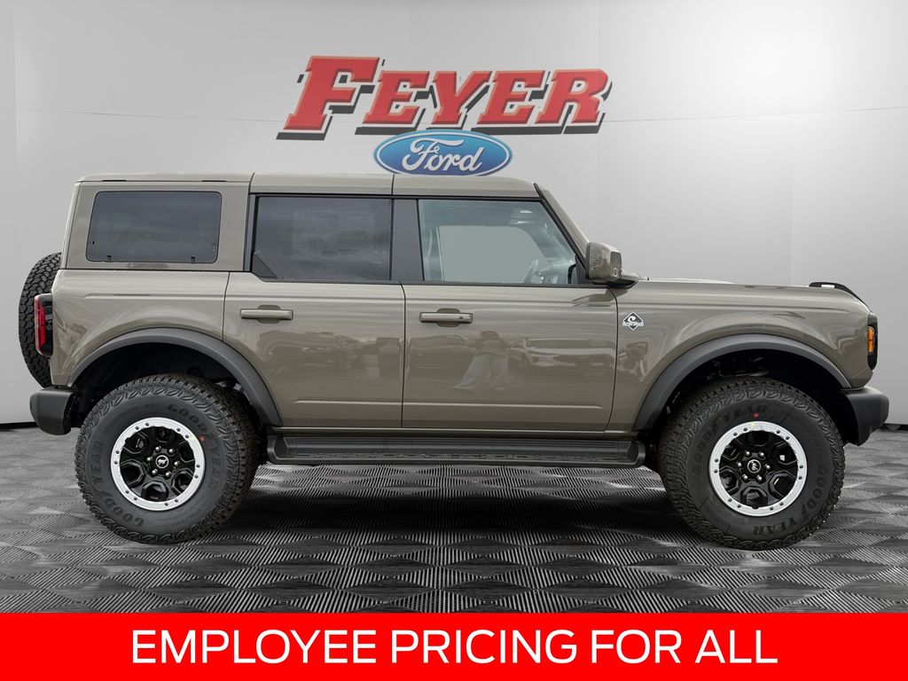 2025 Ford Bronco 4-Door Outer Banks - Photo 8