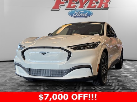 2025 Ford Mustang Mach-E Premium SUV