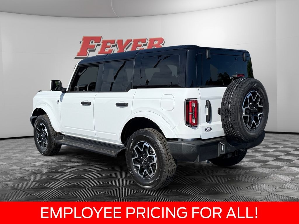 New 2026 Ford Bronco Outer Banks SUV