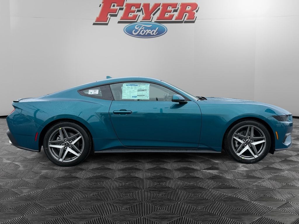 2026 Ford Mustang EcoBoost Premium Fastback - Photo 8