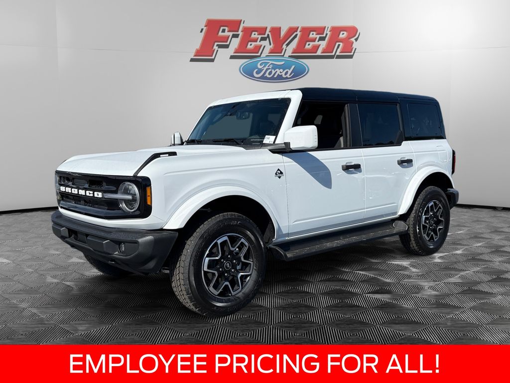 2026 Ford Bronco Outer Banks 4x4's photo