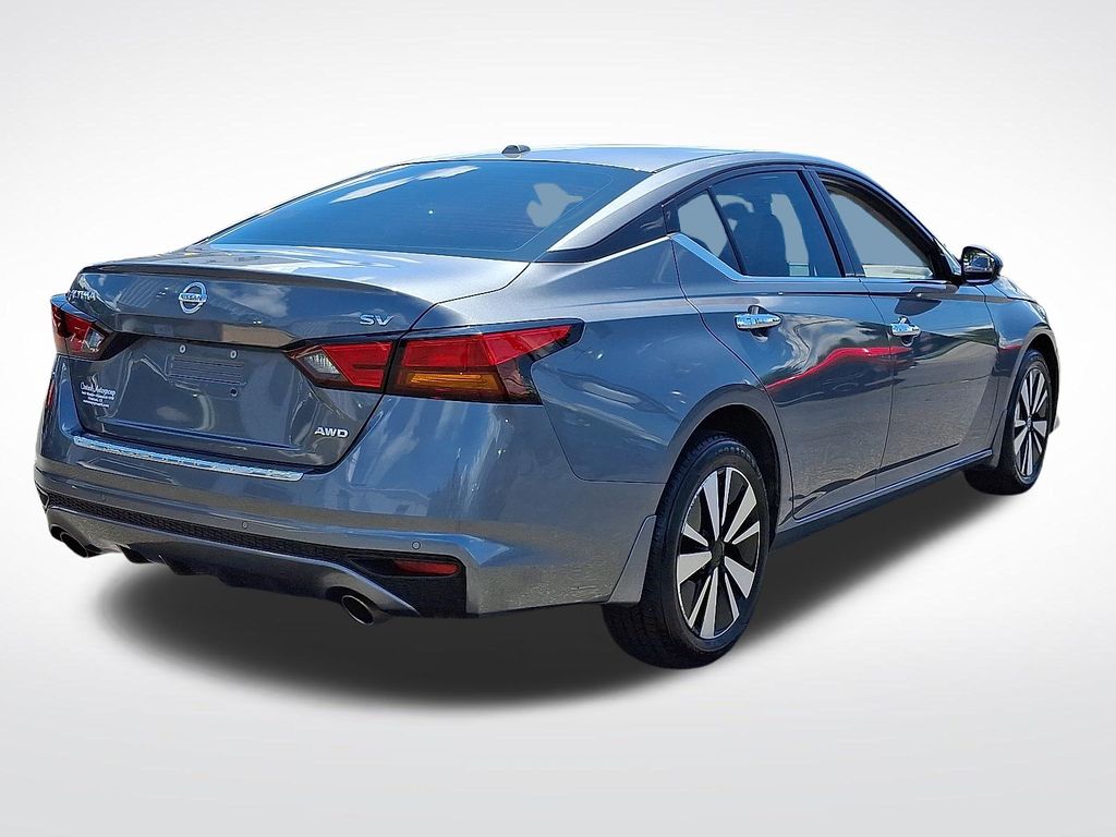 2020 Nissan Altima 2.5 SV photo 4