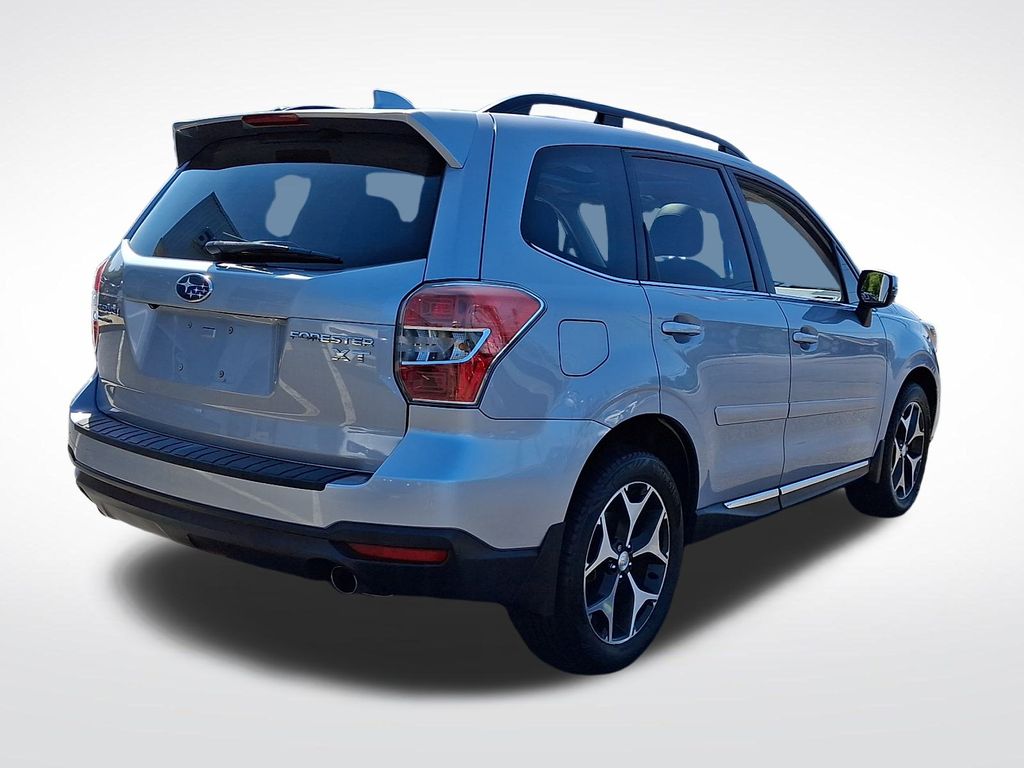 2016 Subaru Forester 2.0XT Touring photo 2
