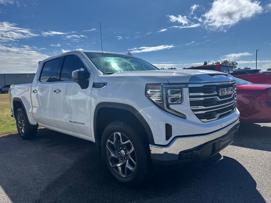 Used 2022 GMC Sierra 1500 SLT Truck